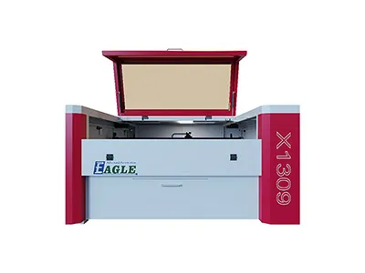 CO₂ Laser Cutting Machine