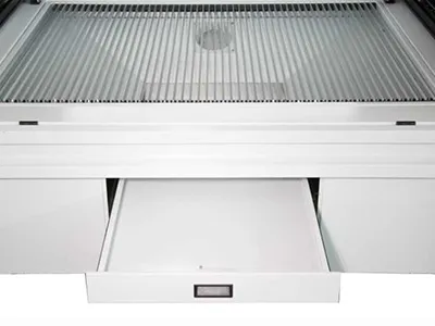 CO₂ Laser Cutting Machine