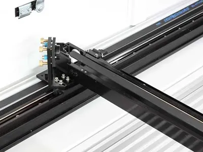 CO₂ Laser Cutting Machine